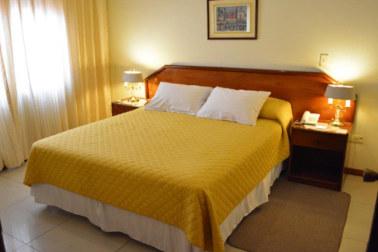 סנטה קרוז דה לה סיירה House Inn Apart Hotel מראה חיצוני תמונה