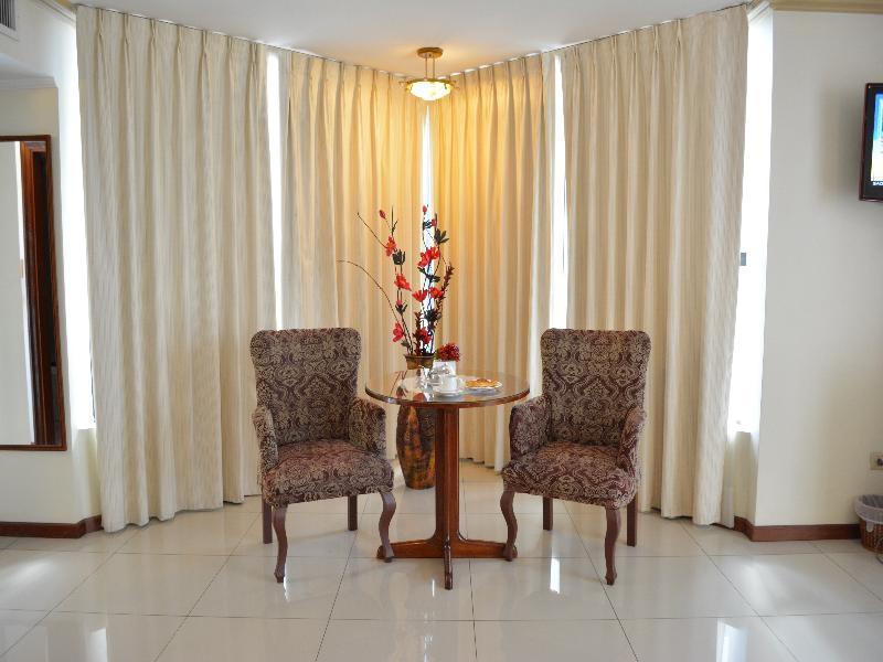 סנטה קרוז דה לה סיירה House Inn Apart Hotel מראה חיצוני תמונה